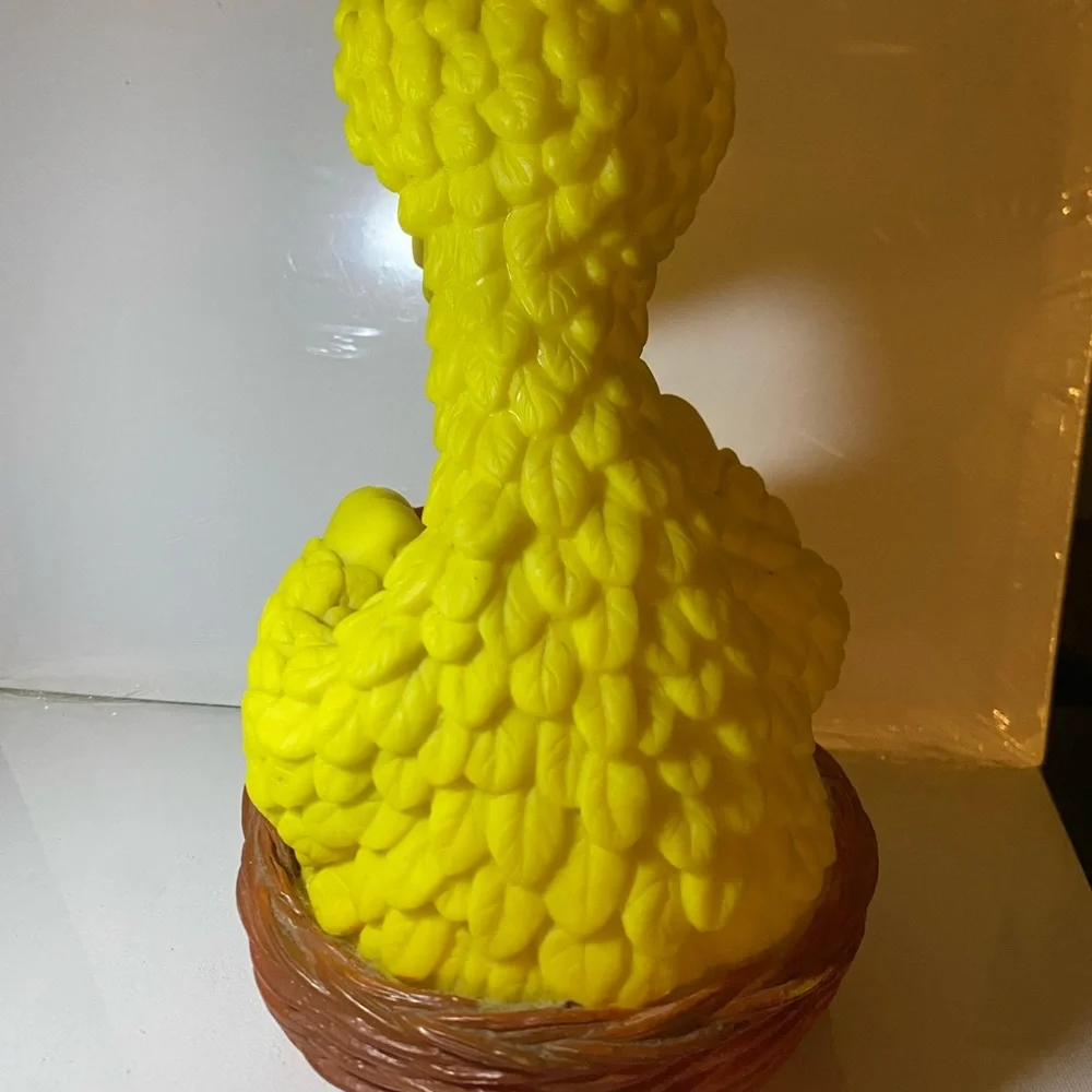 Vintage Yellow Big Bird Ceramic Bird Feeder Figurine